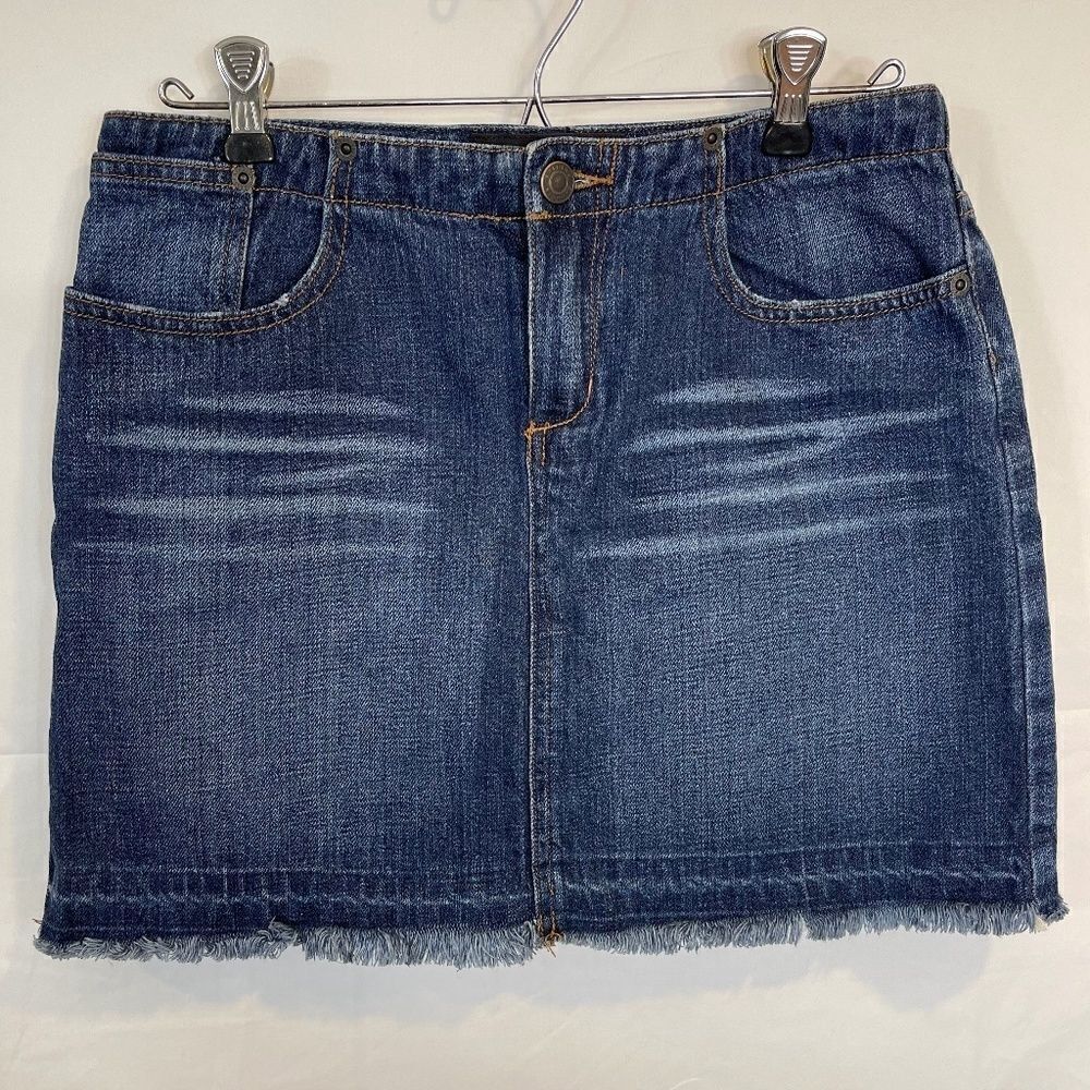 Express distressed denim mini skirt size 3/4